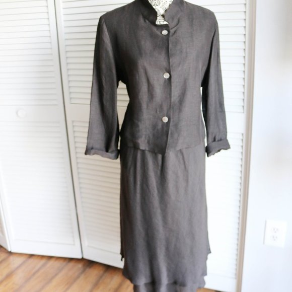Peter Cohen Linen Skirt and Blouse Set - Picture 2 of 15
